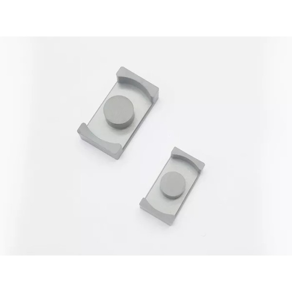 ER type magnetic core