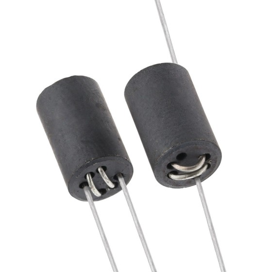 6 Hole Through Hole Ferrite Bead Inductor 6×10mm 3T Vertical 2.5T Horizontal